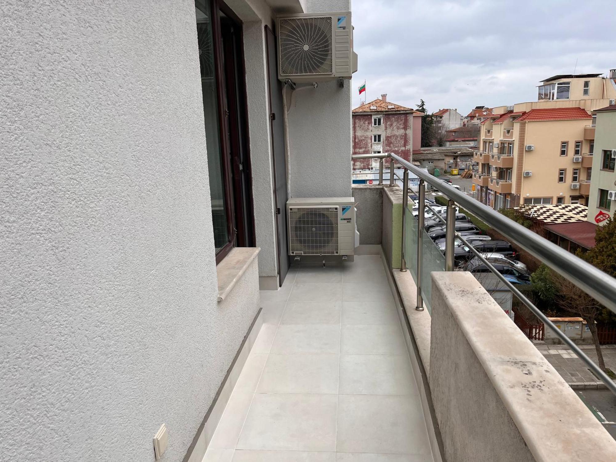 Botabara 312 Self Catering Beach Apartment Pomorie Extérieur photo